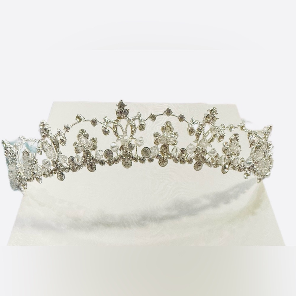 Worn Once! Crystal Rhinestone & Bead Tiara